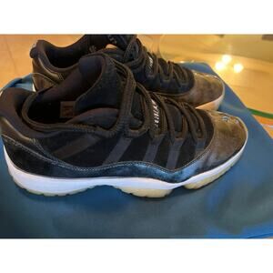 Nike Air Jordan 11 Retro Low Barons Size 9.5